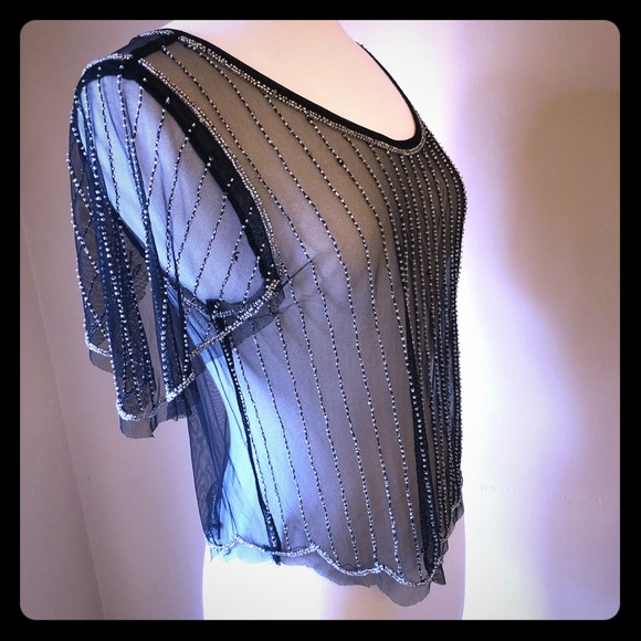 Tops - 🖤🖤🖤Gorgeous black silver beaded top🖤🖤🖤